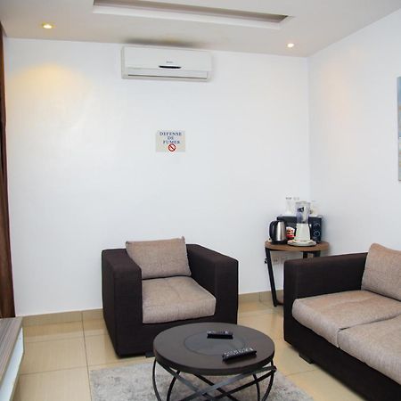 Imolease Hubert Sainte Rita Apartment Котону Екстериор снимка