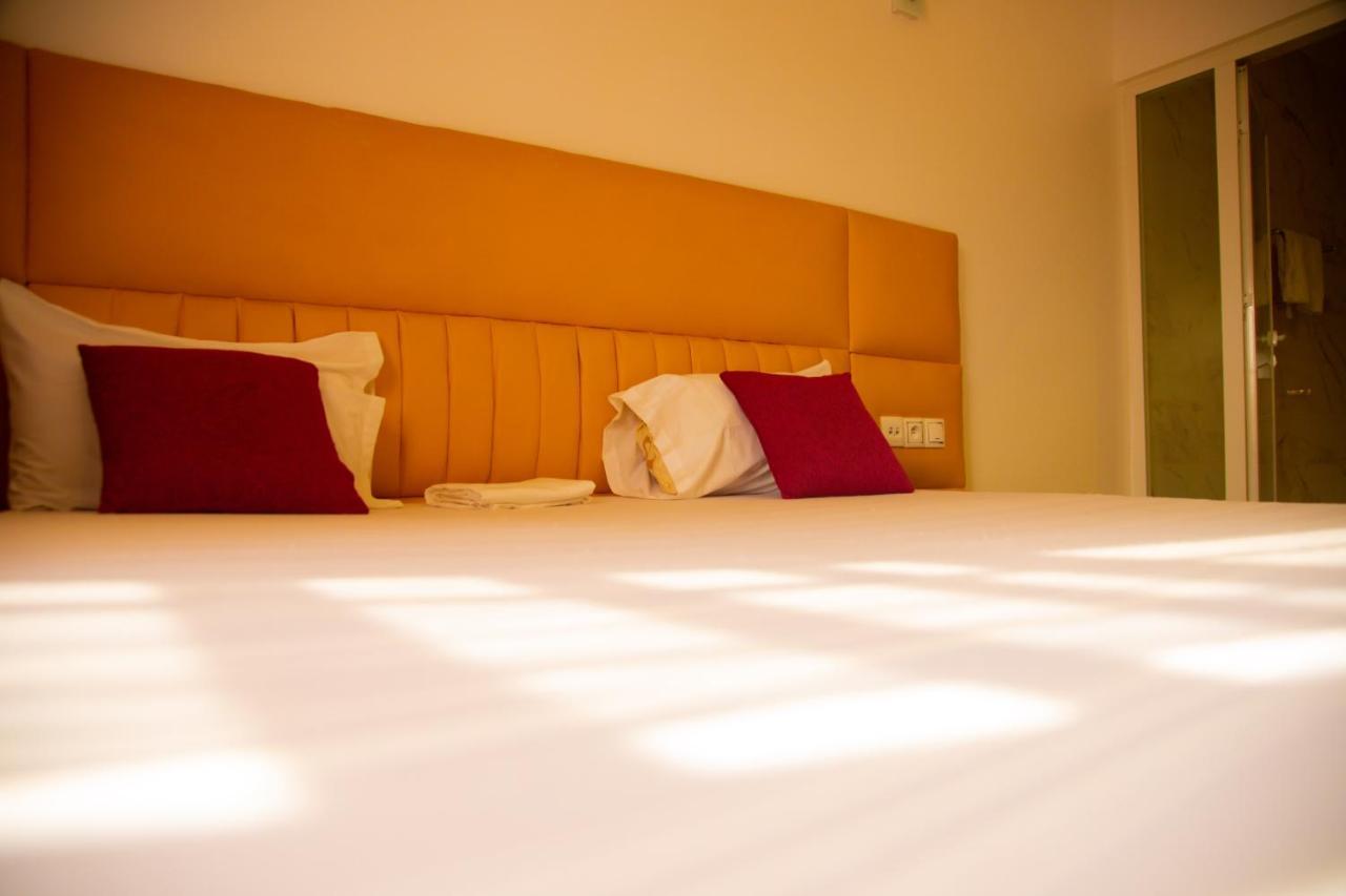 Imolease Hubert Sainte Rita Apartment Котону Екстериор снимка