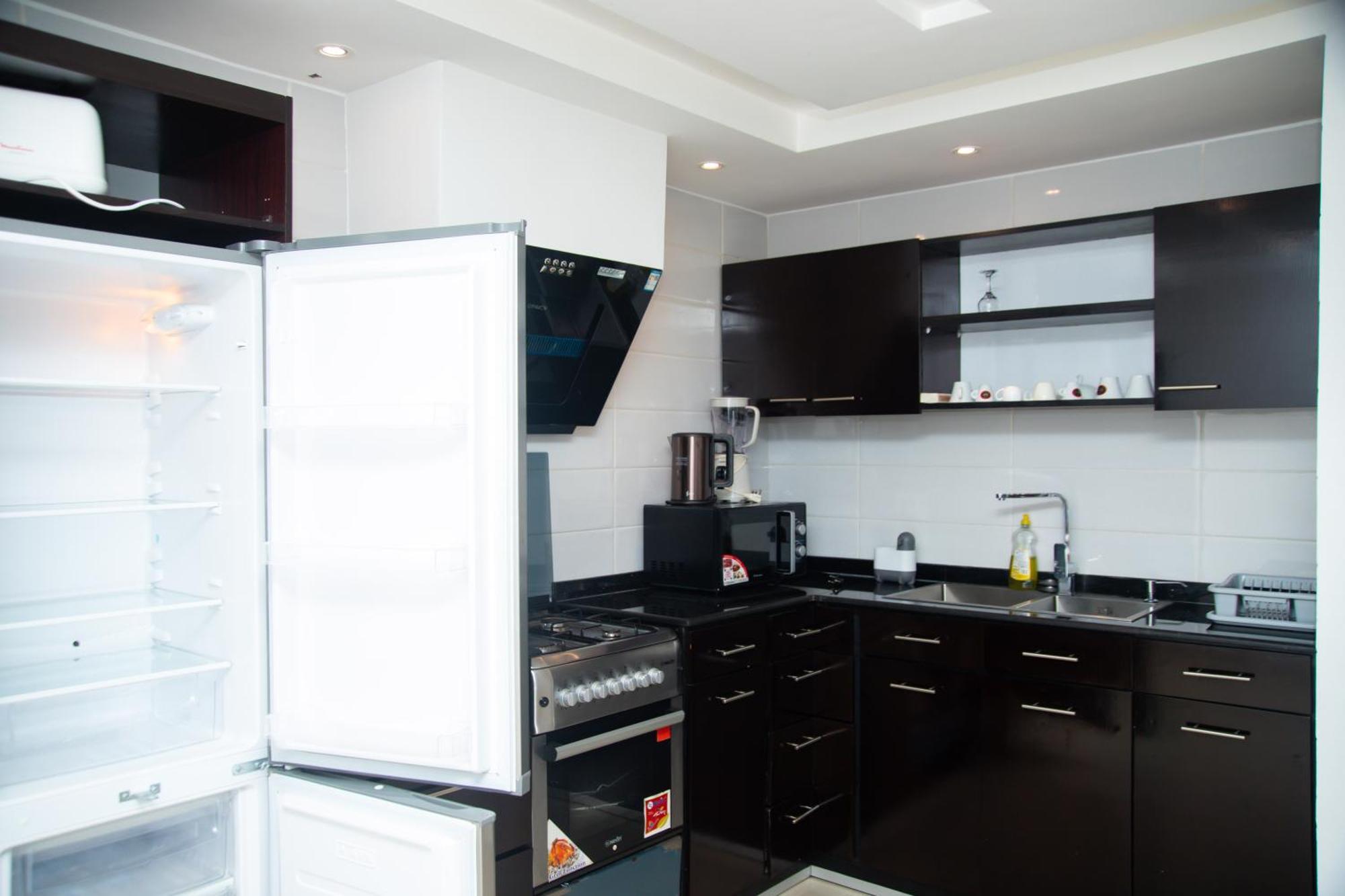 Imolease Hubert Sainte Rita Apartment Котону Екстериор снимка