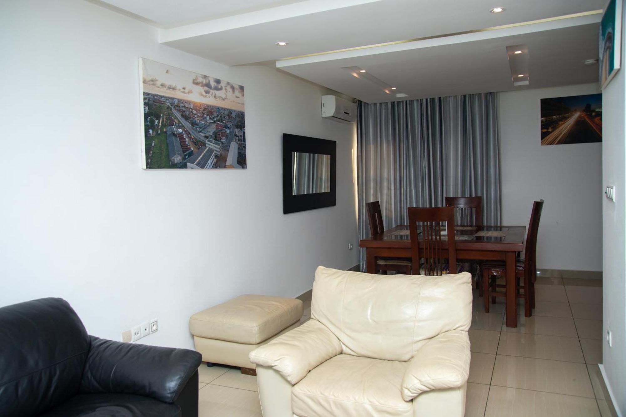 Imolease Hubert Sainte Rita Apartment Котону Екстериор снимка