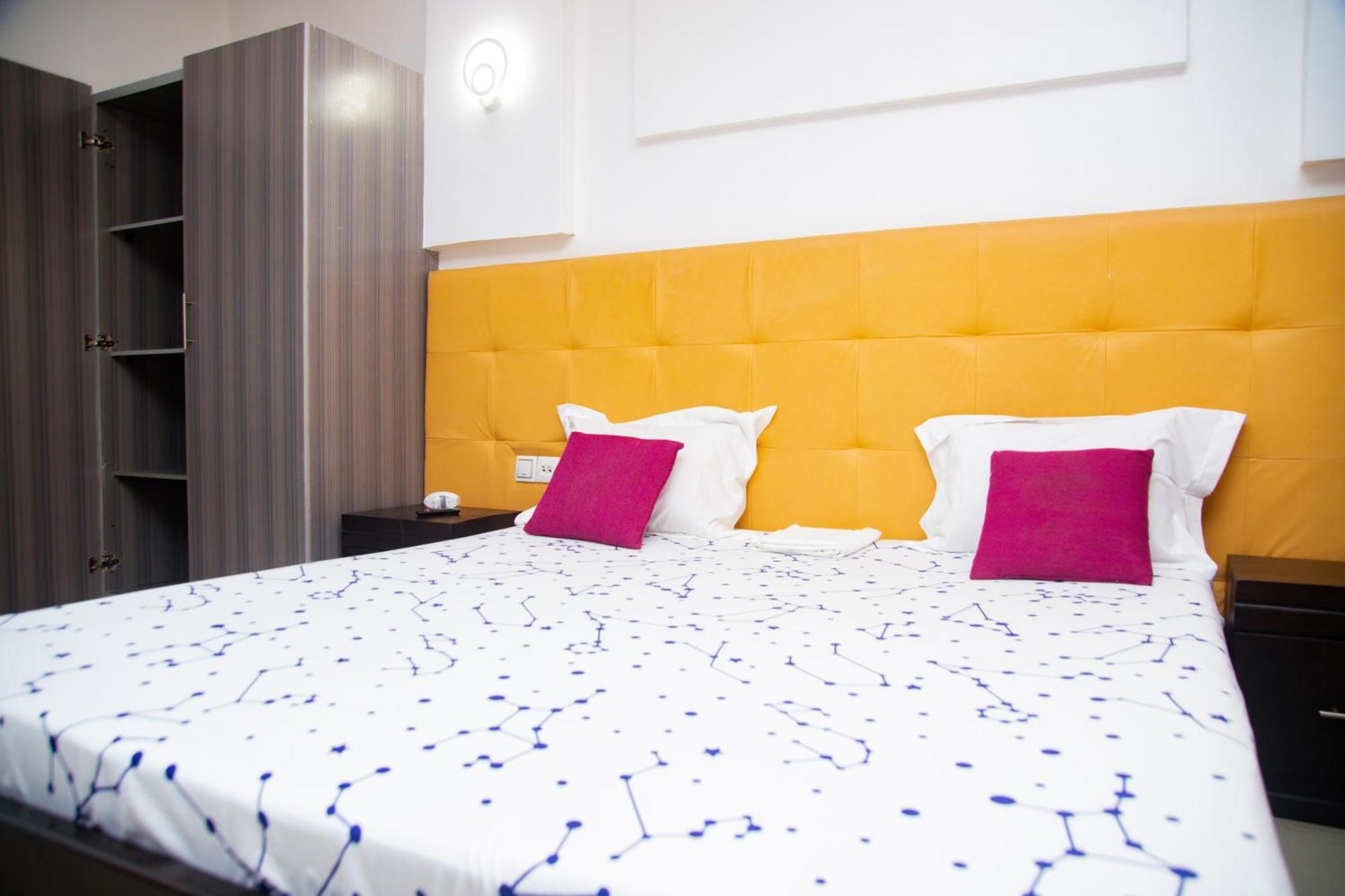 Imolease Hubert Sainte Rita Apartment Котону Екстериор снимка
